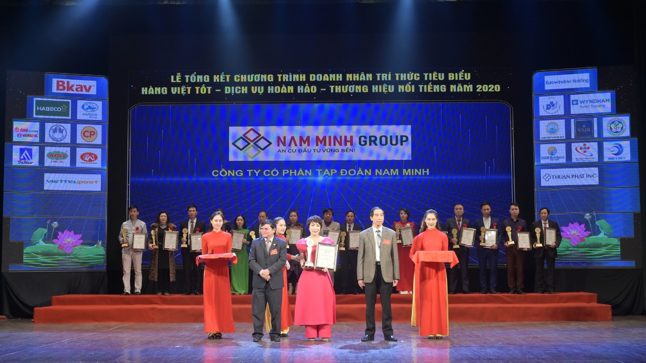 Tổng Giám Đốc Cty Cổ Phần Tập Đoàn Nam Minh - Bà Lê Nguyễn Ly Na nhận giải thưởng “Thương hiệu nổi tiếng hàng đầu việt nam năm 2020”